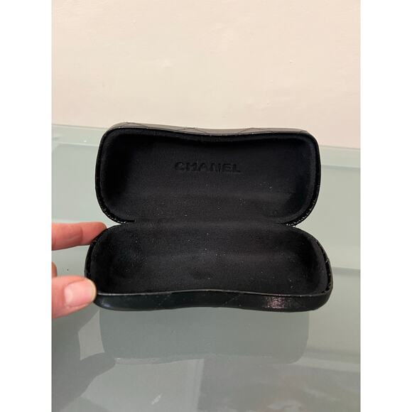 Chanel designer sunglasses hard case eyeglasses quilted black logo CC signature - Picture 3 of 4